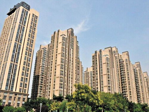 上海等多城嚴(yán)控商辦項(xiàng)目 明確禁改居住用途 房地產(chǎn)經(jīng)紀(jì)行業(yè)面臨新規(guī)范